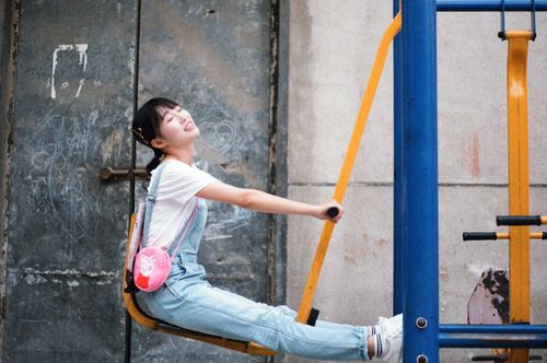 奏控制见长